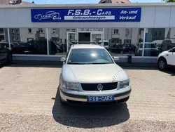 Silber Gebraucht 1998 VW Passat Kombi | 750 € (Guter Preis)