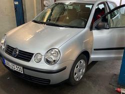 Silber Gebraucht 2004 VW Polo Basis | 3.500 €
