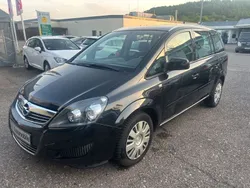 Schwarz Gebraucht 2012 Opel Zafira Family Van / Kleinbus | 2.990 € (Superpreis)