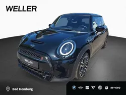Schwarz Gebraucht 2023 Mini Cooper Kleinwagen | 29.465 € (Etwas zu teuer)