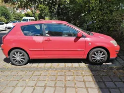Rot Gebraucht 2003 Toyota Corolla Kleinwagen | 1.400 € (Superpreis)