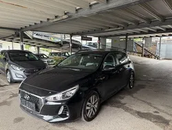 Schwarz Gebraucht 2018 Hyundai i30 Trend Limousine | 11.390 € (Guter Preis)