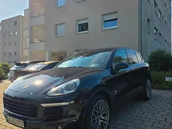 Schwarz Gebraucht 2016 Porsche Cayenne SUV | 26.900 € (Fairer Preis)