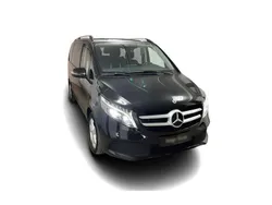 Schwarz Gebraucht 2023 Mercedes V250 Van / Kleinbus | 58.249 € (Fairer Preis)