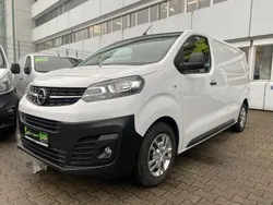 Casabl/arctic/eisweiss/kaolin Gebraucht 2023 Opel Vivaro Edition Van | 25.990 € (Etwas zu teuer)