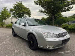 Silber Gebraucht 2005 Ford Mondeo Ghia Limousine | 5.970 € (Teuer)