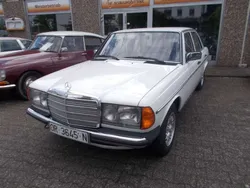 Weiß Gebraucht 1984 Mercedes 300 Limousine | 12.900 €