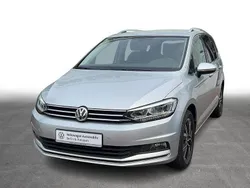 Silber Gebraucht 2020 VW Touran Highline Van / Kleinbus | 22.336 € (Fairer Preis)