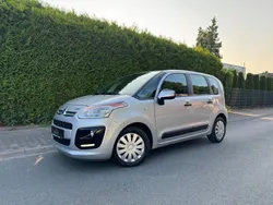 Grau Gebraucht 2013 Citroën C3 Picasso Tendance Van / Kleinbus | 5.450 € (Fairer Preis)