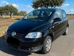 Schwarz Gebraucht 2007 VW Fox Kleinwagen | 2.000 € (Fairer Preis)