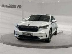 Weiß Gebraucht 2021 Skoda Enyaq iV Suite SUV | 30.850 € (Guter Preis)