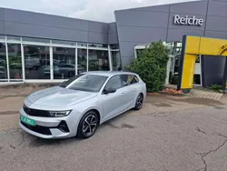 Kristallsilber (grau) Gebraucht 2024 Opel Astra Kombi | 24.490 € (Fairer Preis)