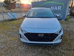 Silber Gebraucht 2022 Hyundai i20 Trend Limousine | 13.900 € (Fairer Preis)