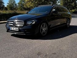 Schwarz Gebraucht 2016 Mercedes E220 AMG line Kombi | 27.500 € (Etwas zu teuer)