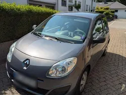 Schwarz Gebraucht 2009 Renault Twingo Kleinwagen | 2.400 € (Fairer Preis)