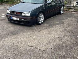 Grau Gebraucht 1994 VW Golf III GTI Limousine | 6.000 €