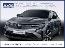 Grau Gebraucht 2023 Renault Mégane Evolution Limousine | 28.222 € (Teuer)