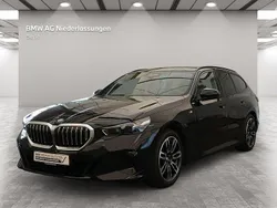 Schwarz Gebraucht 2024 BMW 520 Comfort Edition Kombi | 47.900 € (Superpreis)