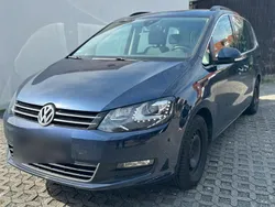 Blau Gebraucht 2013 VW Sharan Van / Kleinbus | 4.499 €