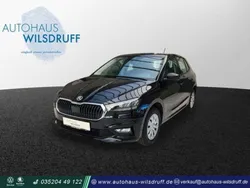 Blackmagic perleffekt Neu 2024 Skoda Fabia Selection Limousine | 19.590 € (Fairer Preis)