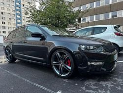 Schwarz Gebraucht 2015 Skoda Octavia RS Kombi | 15.500 €