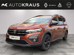 Braun Gebraucht 2022 Dacia Jogger Extreme Limousine | 20.600 € (Fairer Preis)