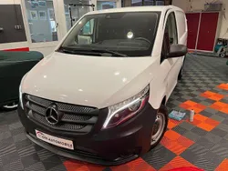 Weiß Gebraucht 2021 Mercedes Vito Van / Kleinbus | 19.490 € (Guter Preis)