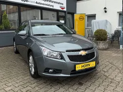 Grau Gebraucht 2011 Chevrolet Cruze Limousine | 9.290 €