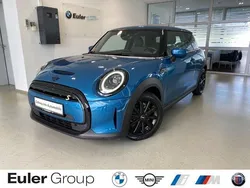 Island blue metallic Gebraucht 2023 Mini Cooper SE Kleinwagen | 18.899 € (Guter Preis)