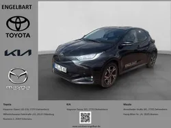 Mysticschwarz mica Gebraucht 2025 Toyota Yaris Hybrid Kleinwagen | 25.950 € (Etwas zu teuer)