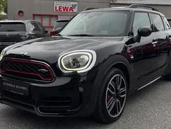 Schwarz Gebraucht 2017 Mini John Cooper Works Countryman SUV | 20.590 € (Etwas zu teuer)