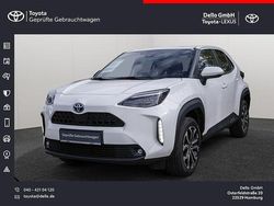 Schneeweiß Gebraucht 2022 Toyota Yaris Hybrid Connect Style | 21.990 € (Fairer Preis)