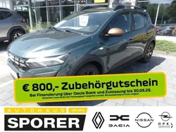 Grün (zedergrün) Neu 2025 Dacia Sandero Extreme Kleinwagen | 20.990 € (Fairer Preis)