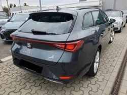 Grau Gebraucht 2021 Seat Leon ST FR Kombi | 24.149 € (Fairer Preis)