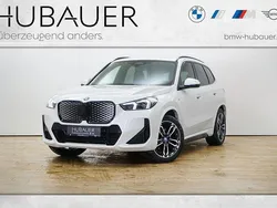 Weiß Gebraucht 2024 BMW iX1 M Sport SUV | 43.990 € (Fairer Preis)