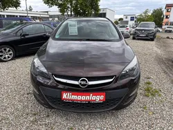 Braun Gebraucht 2013 Opel Astra Kombi | 4.500 € (Fairer Preis)