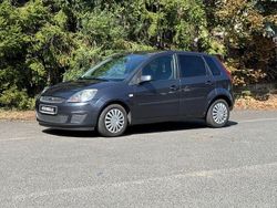 Grau Gebraucht 2007 Ford Fiesta Style Limousine | 2.690 € (Etwas zu teuer)