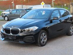 Schwarz Gebraucht 2020 BMW 118 Kleinwagen | 22.450 € (Fairer Preis)