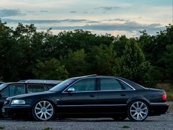 Schwarz Gebraucht 2000 Audi S8 Comfort Limousine | 18.000 € (Fairer Preis)
