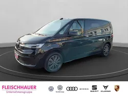 Schwarz Gebraucht 2023 VW T7 Van | 48.980 € (Fairer Preis)