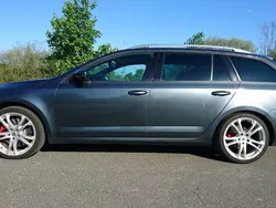 Grau Gebraucht 2015 Skoda Octavia RS Kombi | 8.999 € (Guter Preis)