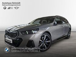 Grau Gebraucht 2024 BMW i5 M Sport Limousine | 71.660 € (Fairer Preis)