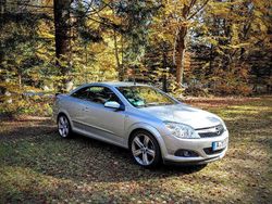 Grau Gebraucht 2008 Opel Astra Cabriolet Cabrio | 4.990 € (Etwas zu teuer)