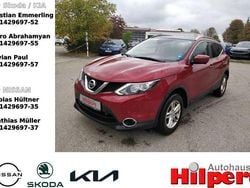 New red (m) (metallic) Gebraucht 2016 Nissan Qashqai N-Connecta SUV | 9.940 € (Fairer Preis)