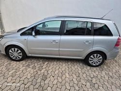 Silber Gebraucht 2006 Opel Zafira Van / Kleinbus | 600 € (Superpreis)