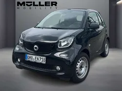 Grau Gebraucht 2019 Smart ForTwo Coupé Passion Coupé | 13.990 € (Fairer Preis)
