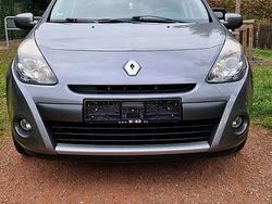 Gebraucht 2010 Renault Clio II Kleinwagen | 2.899 € (Fairer Preis)