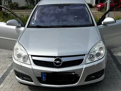 Silber Gebraucht 2008 Opel Vectra Limousine | 2.500 € (Guter Preis)