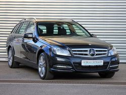 Schwarz Gebraucht 2011 Mercedes C220 Avantgarde Limousine | 10.500 € (Teuer)