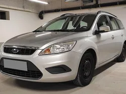 Silber Gebraucht 2011 Ford Focus Kombi | 4.000 € (Guter Preis)